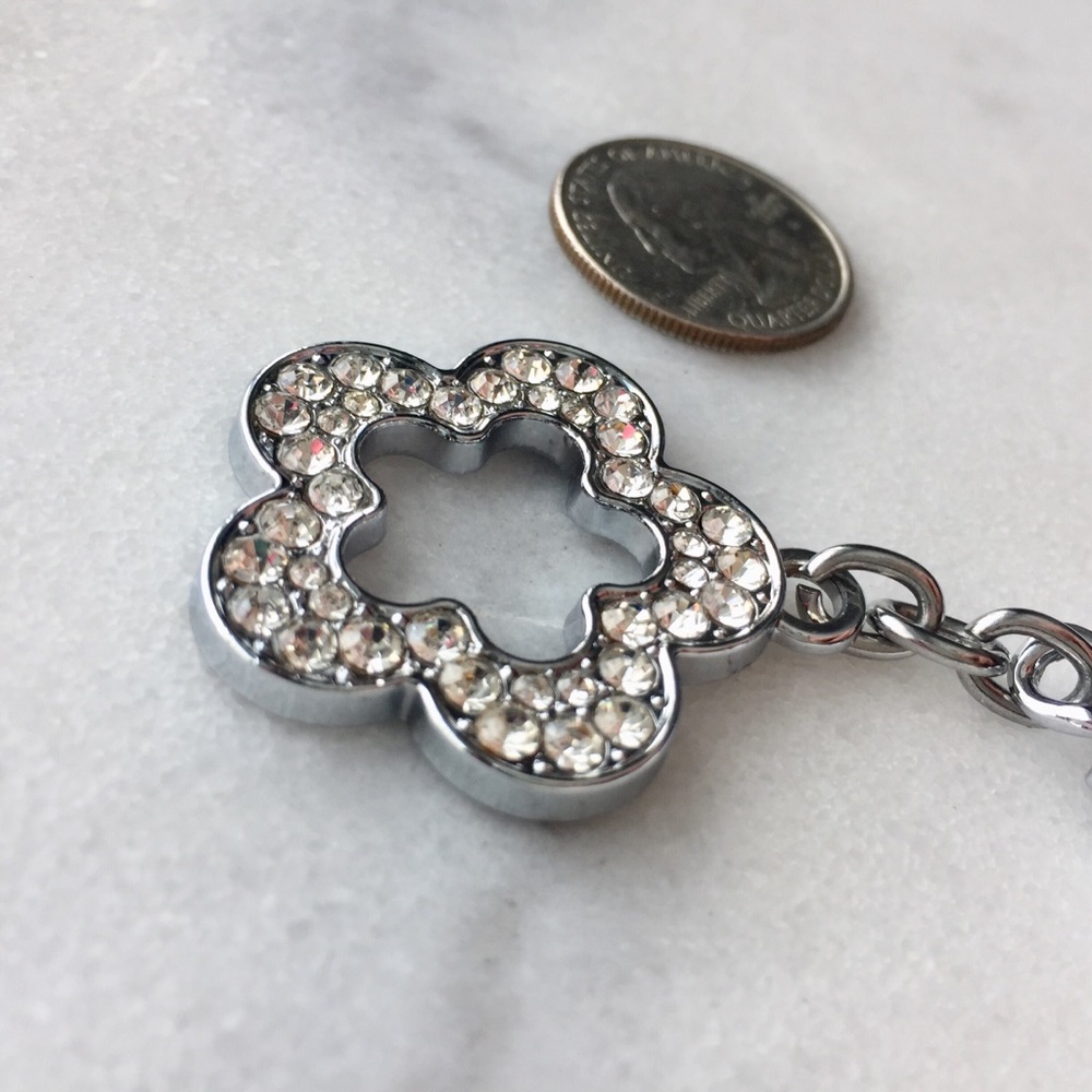 💎Silver Pave Rhinestone Flower Fob Keychain💎 - Picture 2 of 4